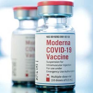 Black particles found in Moderna vaccine; batch put on hold in Japan