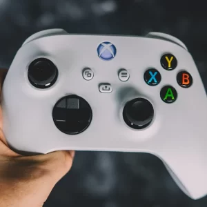 New Xbox controller firmware by Microsoft will enable users to quickly switch between paired devices