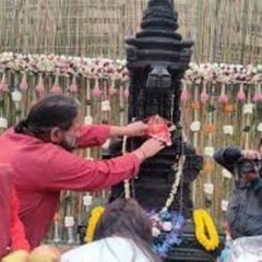 'Pran pratishtha' of Maa Annapurna's idol to be performed by Yogi Adityanath