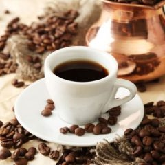Consuming Coffee Has Both Beneficial, Harmful Short-Term Health Effects
