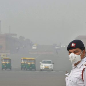 Delhi's AQI slips to 369, remains in 'very poor' category