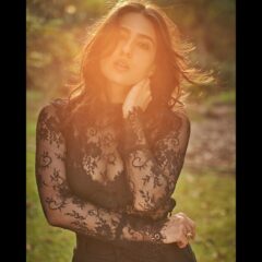 Sara Ali Khan Shares Series Of Sun-Kissed Pictures