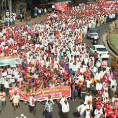 Nashik-to-Mumbai March by Farmers & Workers led by CPI(M) against Modi Govt.