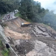 14 dead, numerous still trapped in Manipur landslide