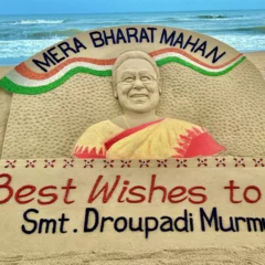 Odisha: Sudarsan Pattnaik creates sand sculpture of Droupadi Murmu 